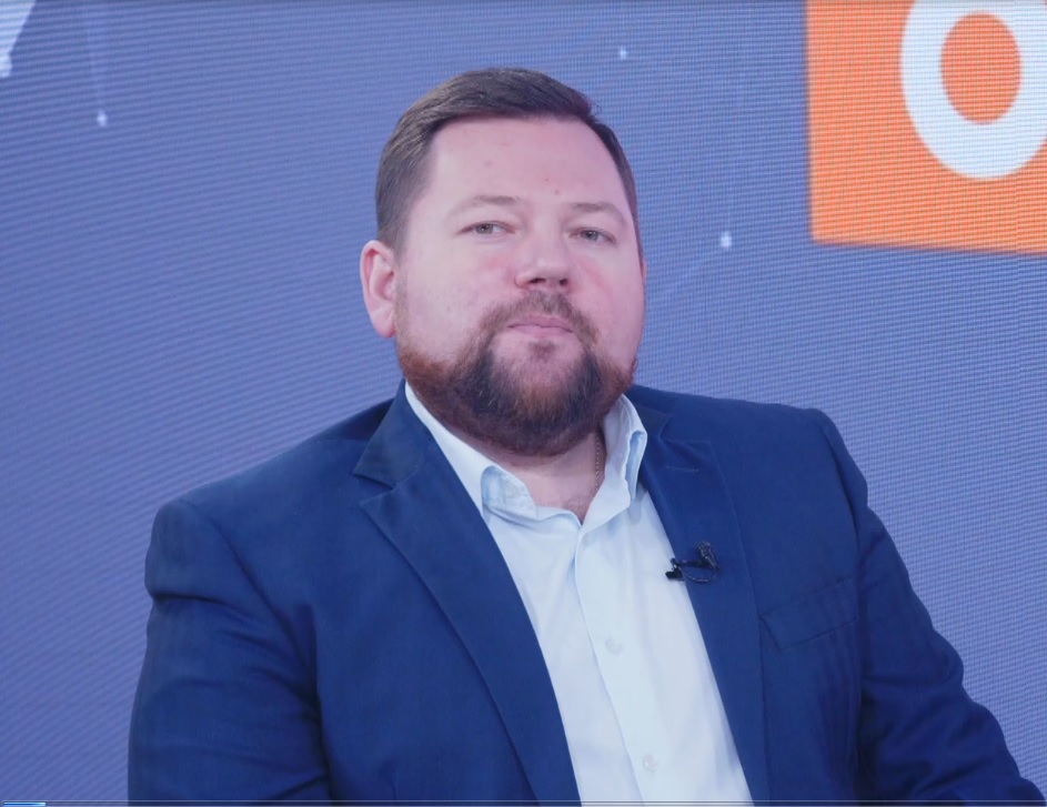 Политолог Бирюлин опроверг информацию о баснословном росте цен на бензин в Саратовской области